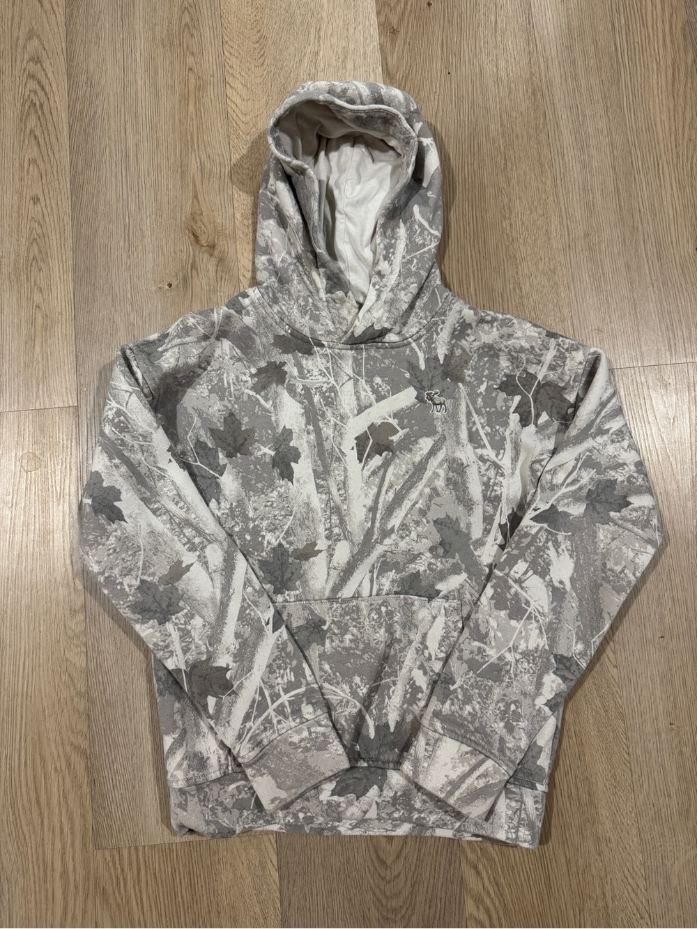 Kid’s Hooded Pullover Sweatshirt